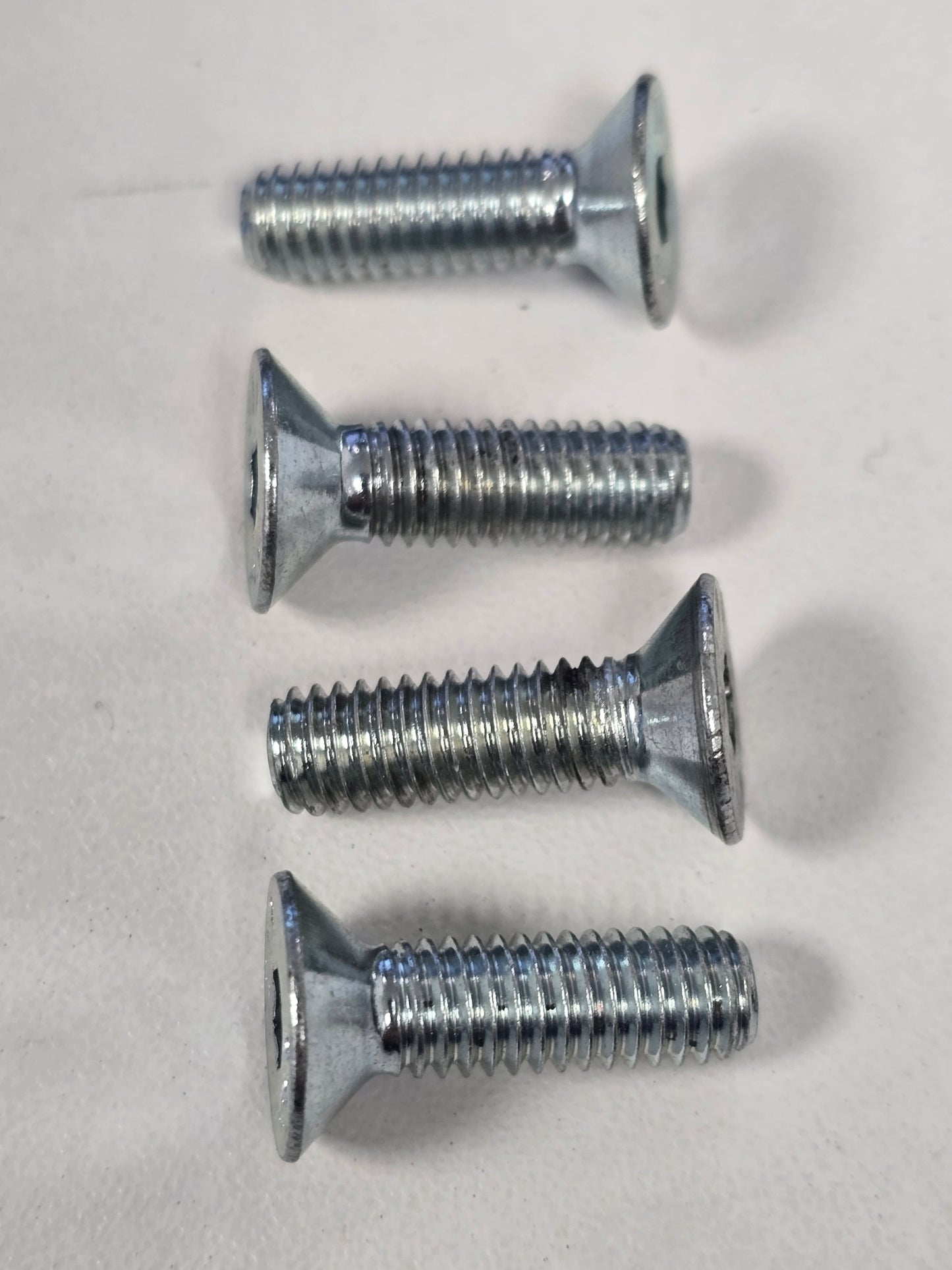 M6 Countersunk Hex Bolt (Pack of 4)