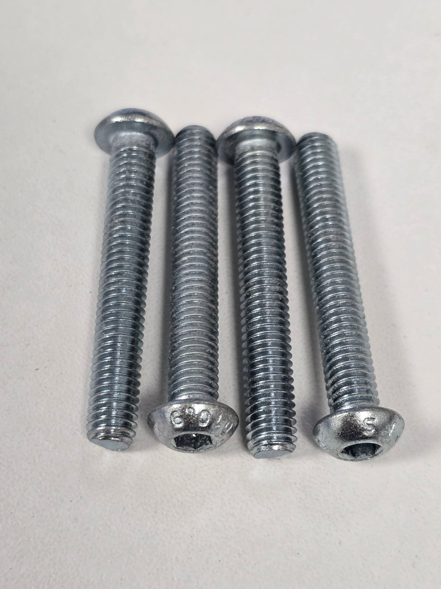 M6 Button Head Hex Bolt (Pack of 4)