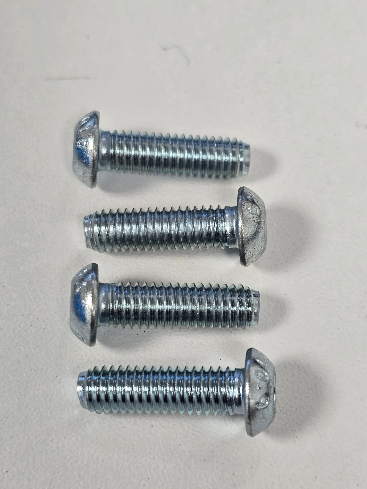 M6 Button Head Hex Bolt (Pack of 4)
